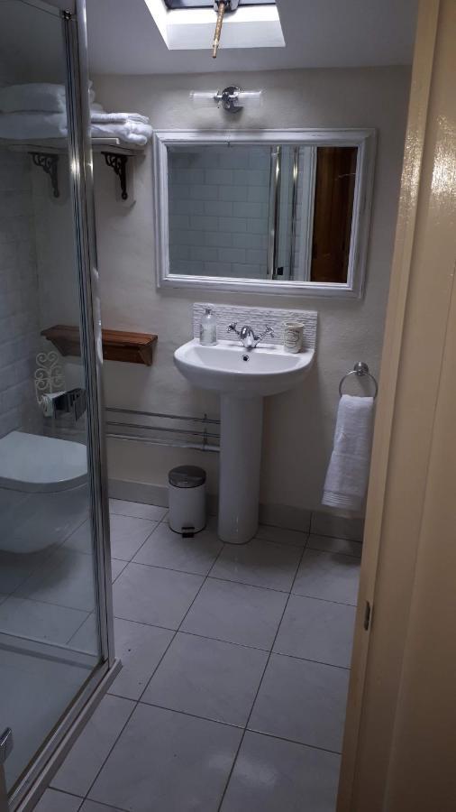 Ashton KeynesThe Byre North End Farm住宿加早餐旅馆 外观 照片