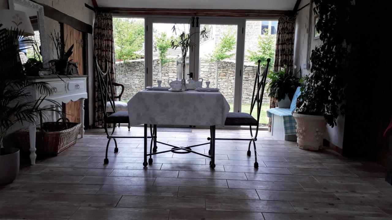 Ashton KeynesThe Byre North End Farm住宿加早餐旅馆 外观 照片